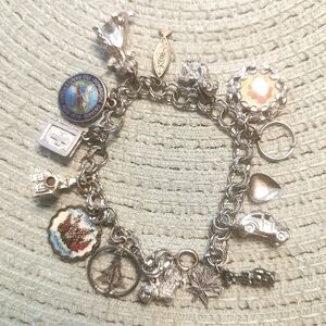 Vintage 1970s Silver Charm Bracelet